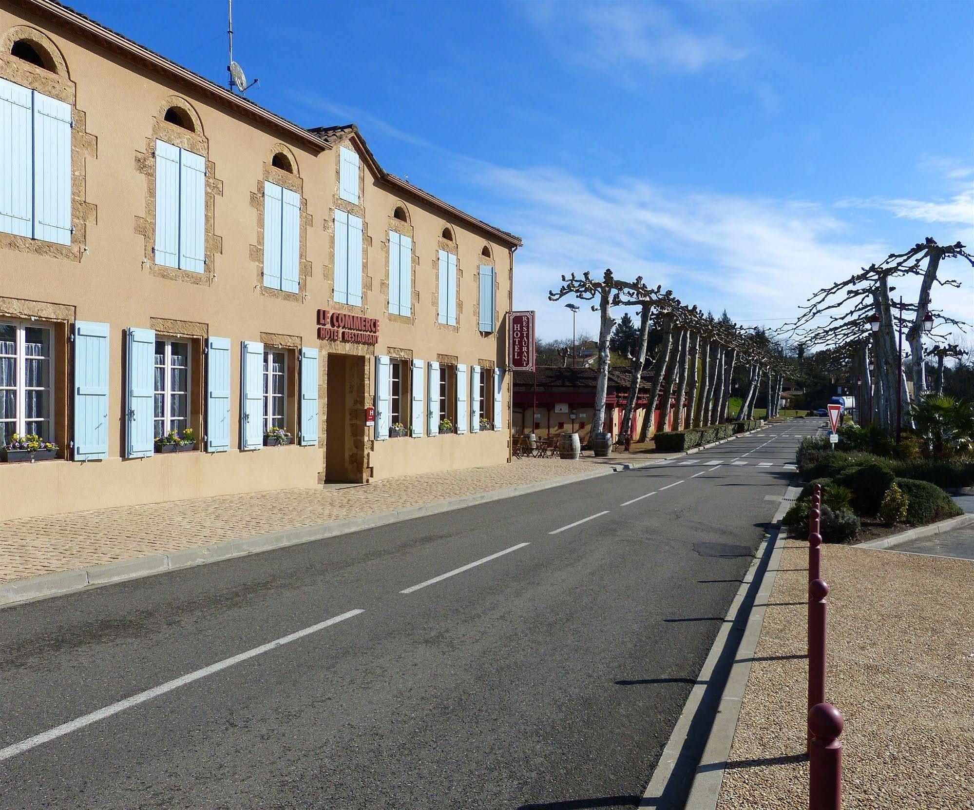 Hotel Restaurant Du Commerce Estang ภายนอก รูปภาพ